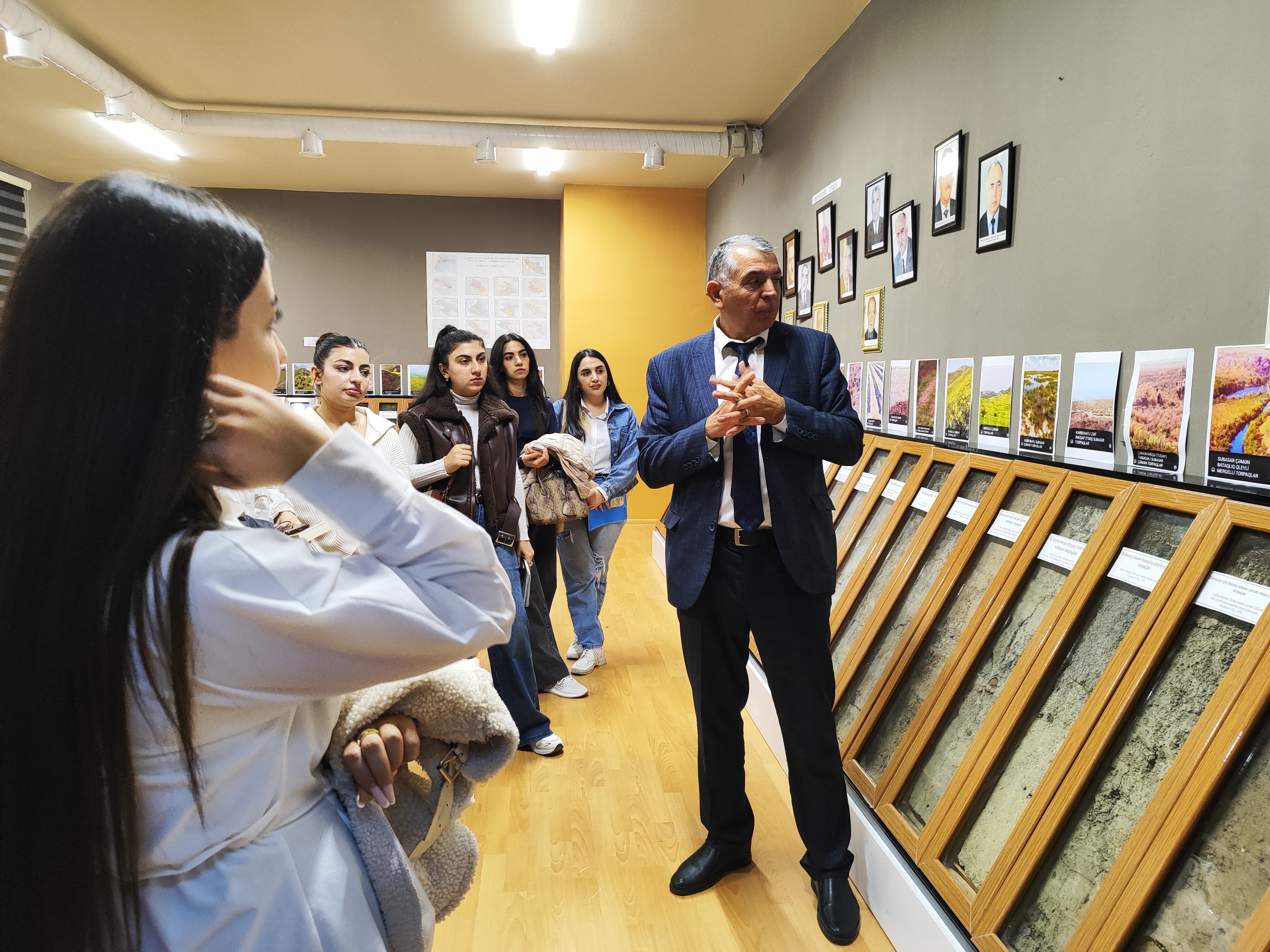 AR ETN Torpaqşünaslıq və Aqrokimya İnstitutunda “Açıq qapı” günləri davam edir