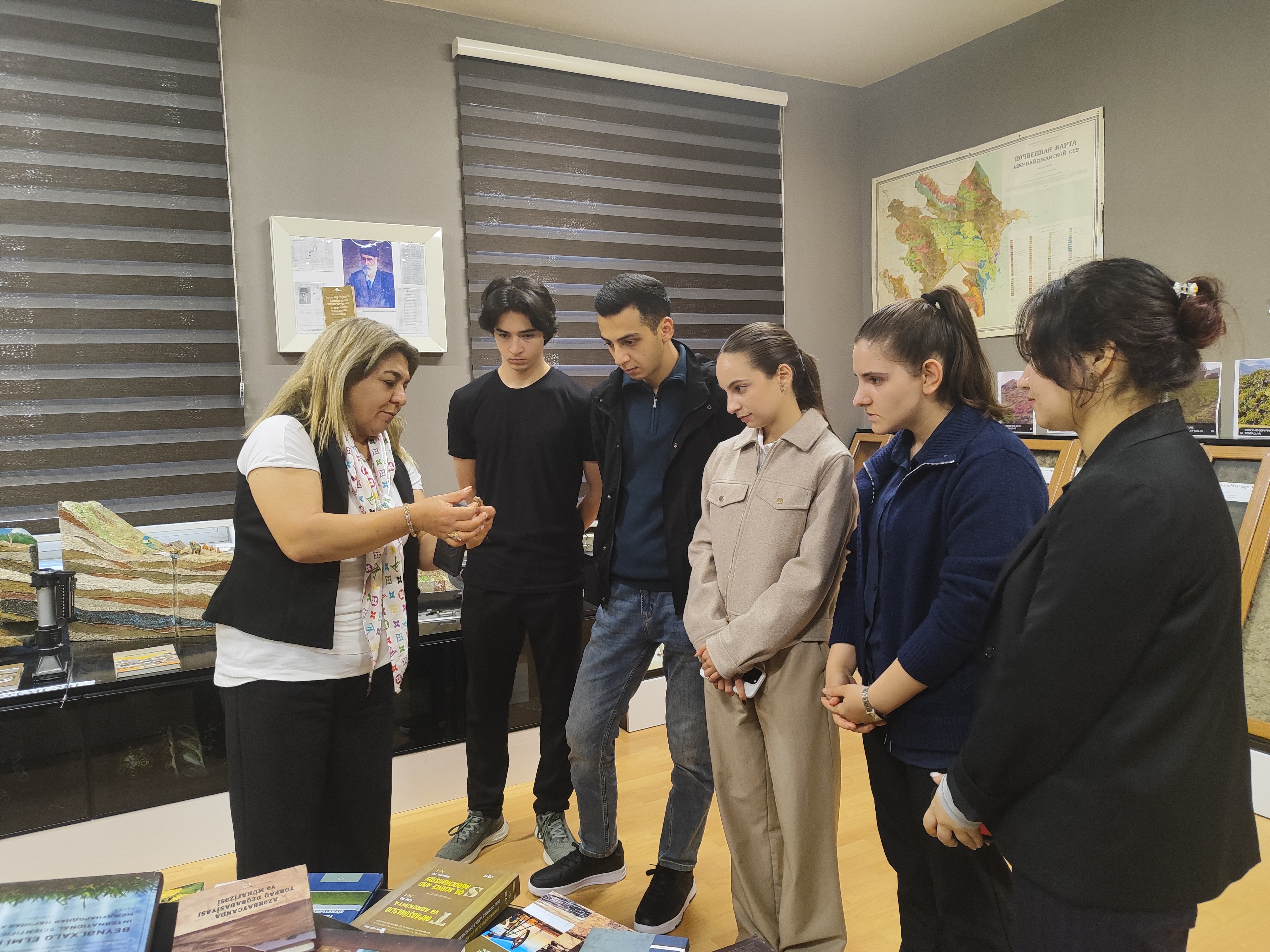 An "Open Door" museum day was held at the Institute of Soil Science and Agrochemistry.